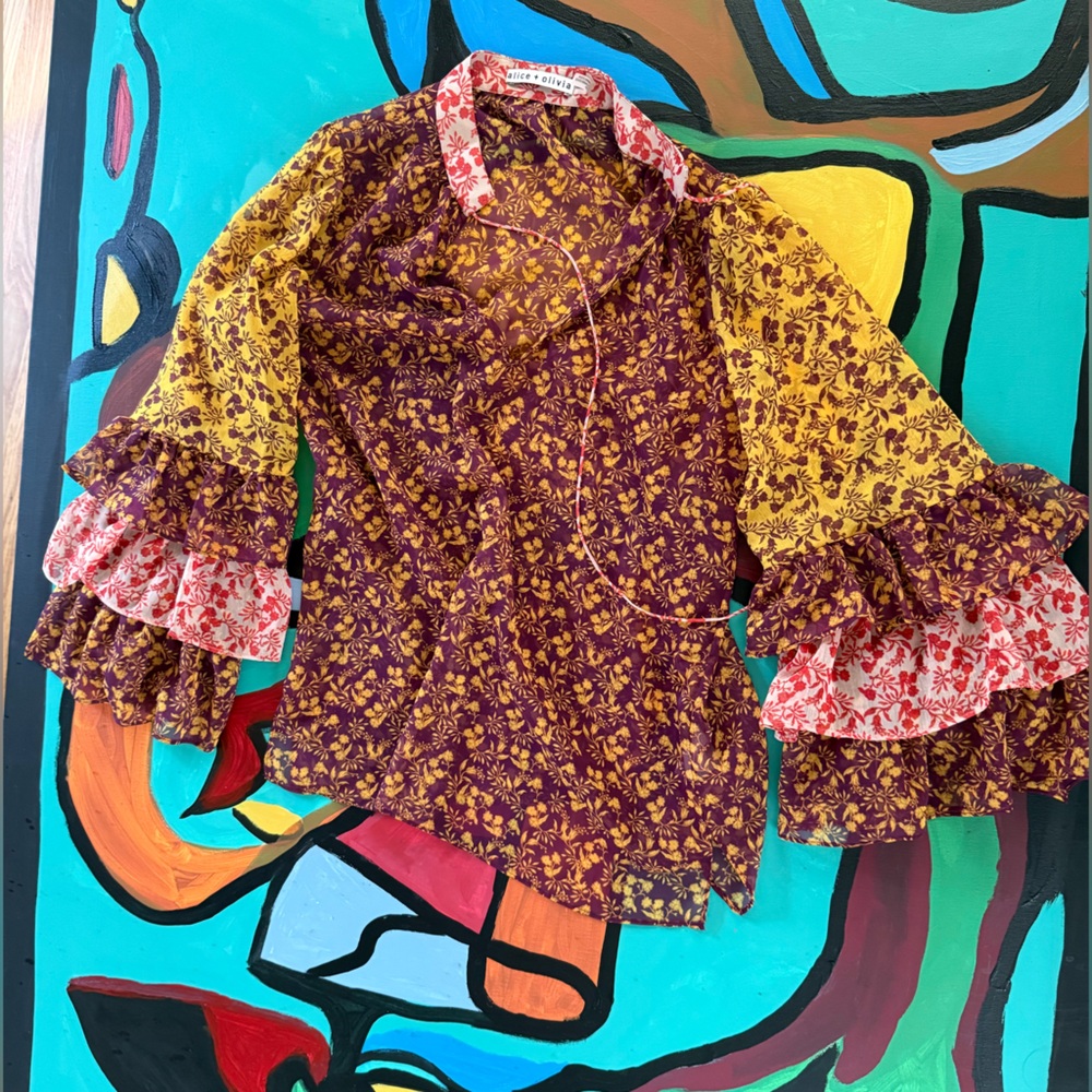 Alice + Olivia Floral Blouse XS Whimsy Fairy Boho Statement Sleeve Artistic